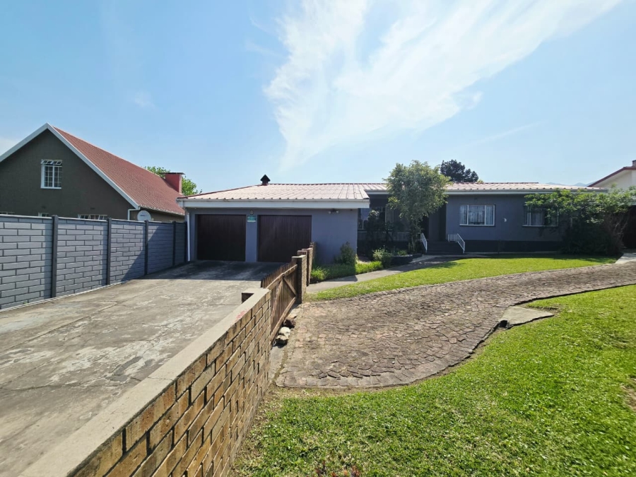 4 Bedroom Property for Sale in Blanco Western Cape